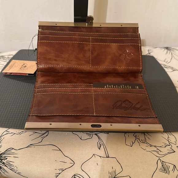 Wallet - Picture 4 of 6